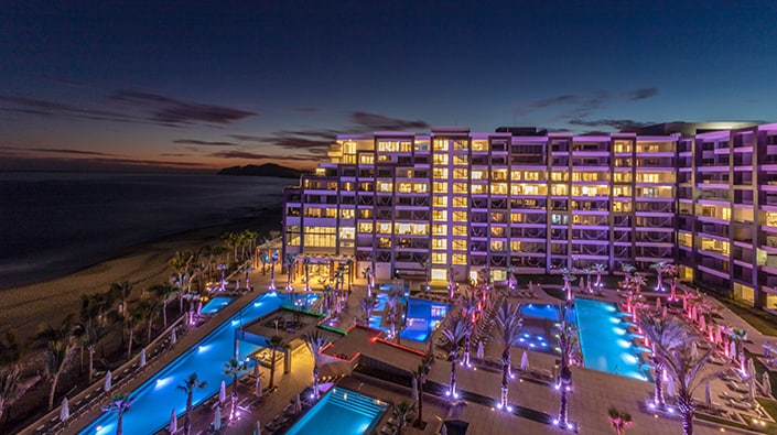 Piscinas y Terrazas